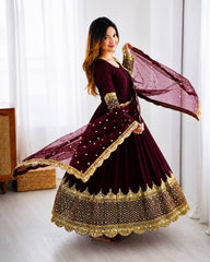 Sophisticated Anarkali Suit Set Intricate Golden Embellishments and Festive Party Outfit