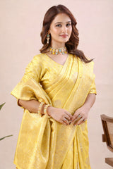 Sophisticated Traditional Banarasi Saree Opulent Gold Zari Border for Weddings and Celebrations