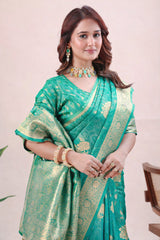 Sophisticated Traditional Banarasi Saree Opulent Gold Zari Border for Weddings and Celebrations