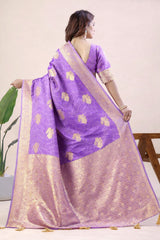 Sophisticated Traditional Banarasi Saree Opulent Gold Zari Border for Weddings and Celebrations