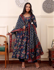 Morpich Rayon Printed Kurti Pant Dupatta Set