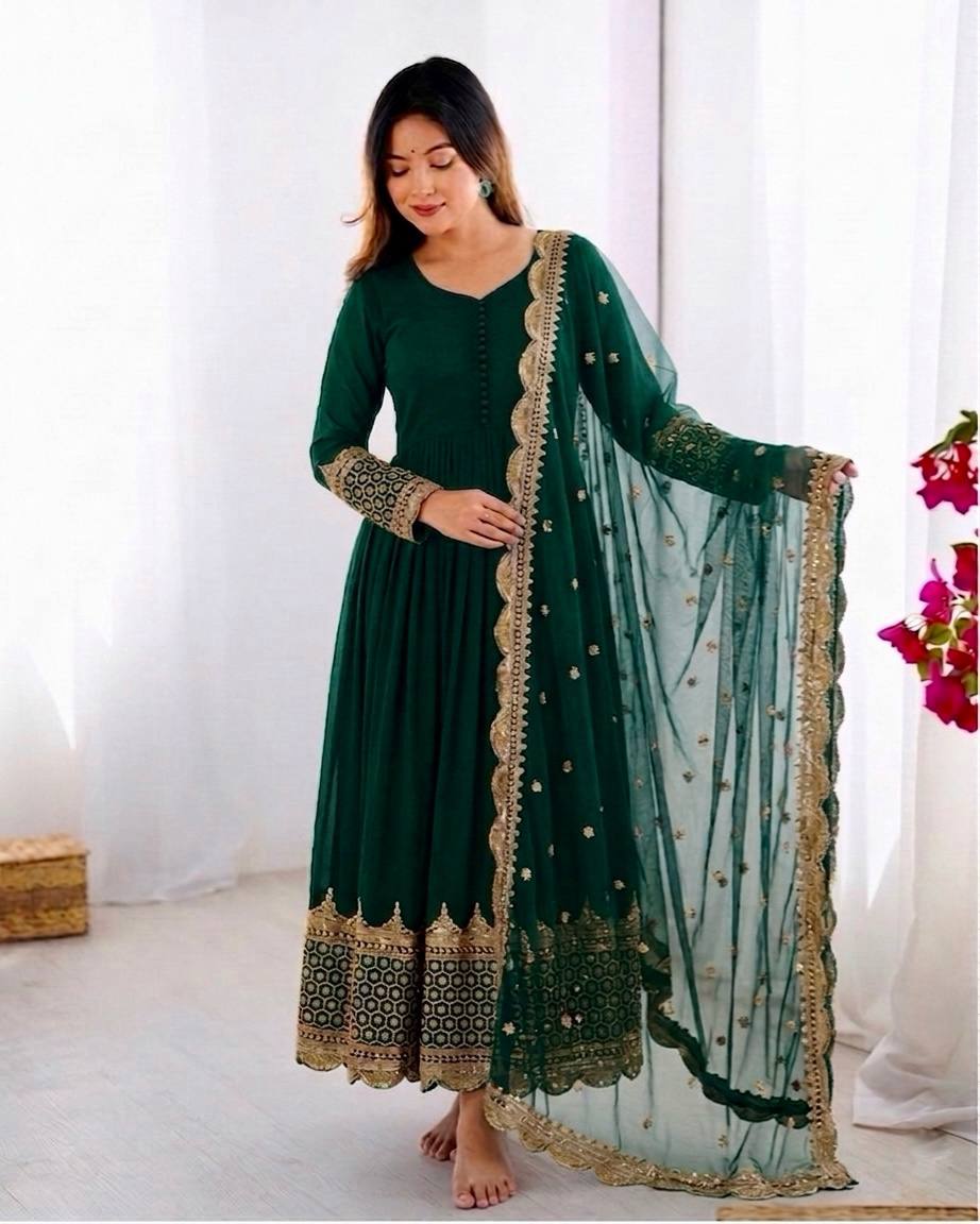 Elegant Embroidered Anarkali Ensemble with Scalloped Dupatta Festive Collection