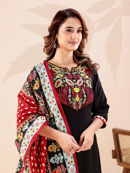 Stylish Black Ethnic Co-ord Set for Women Embroidered Neck Detail Kurti with Comfortable Pants and Dupatta