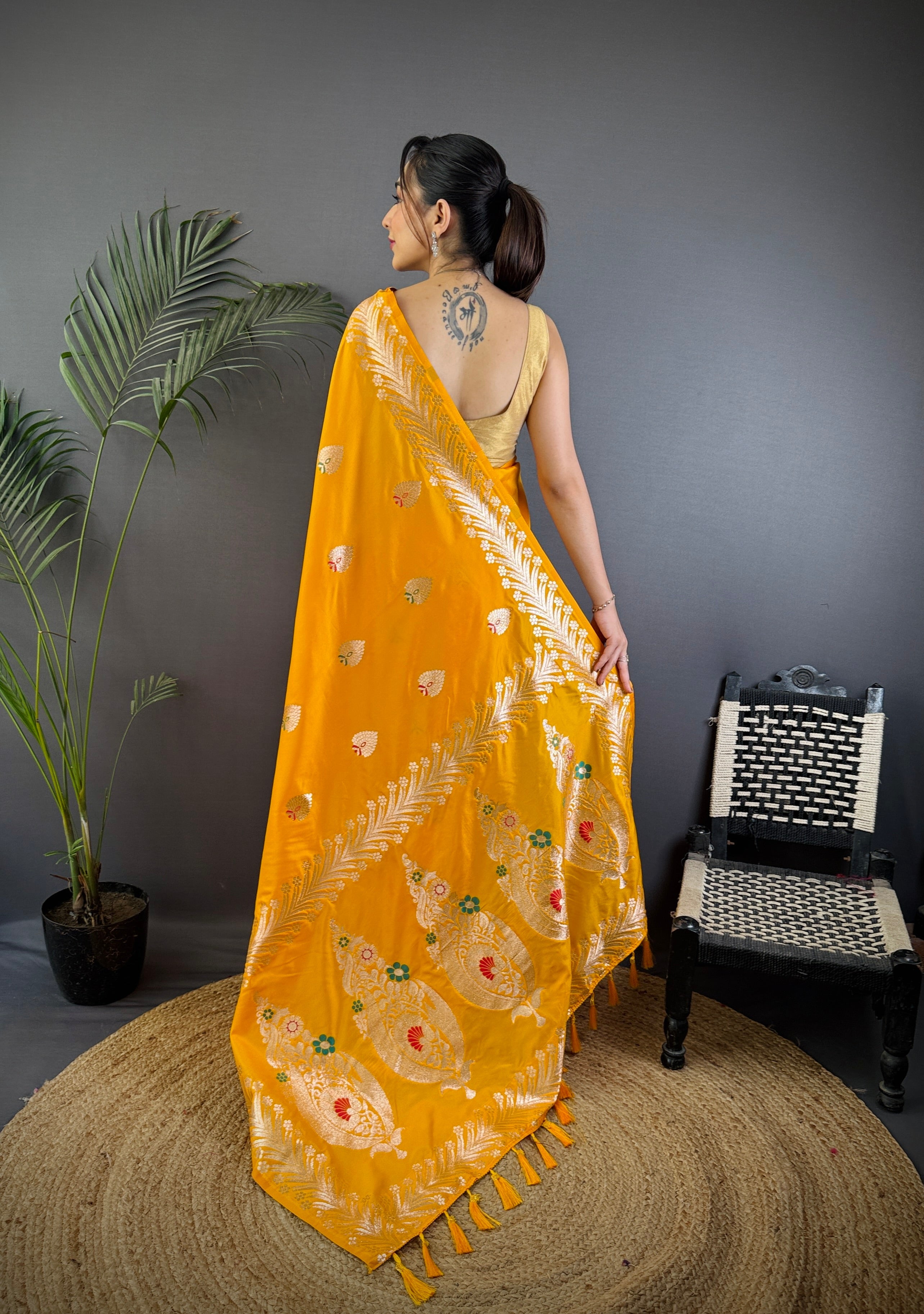 Elegant Banarasi Soft Silk Saree with Rich Zari Border Woven Pallu Traditional Indian Ethnic Wear for Weddings and Festivals