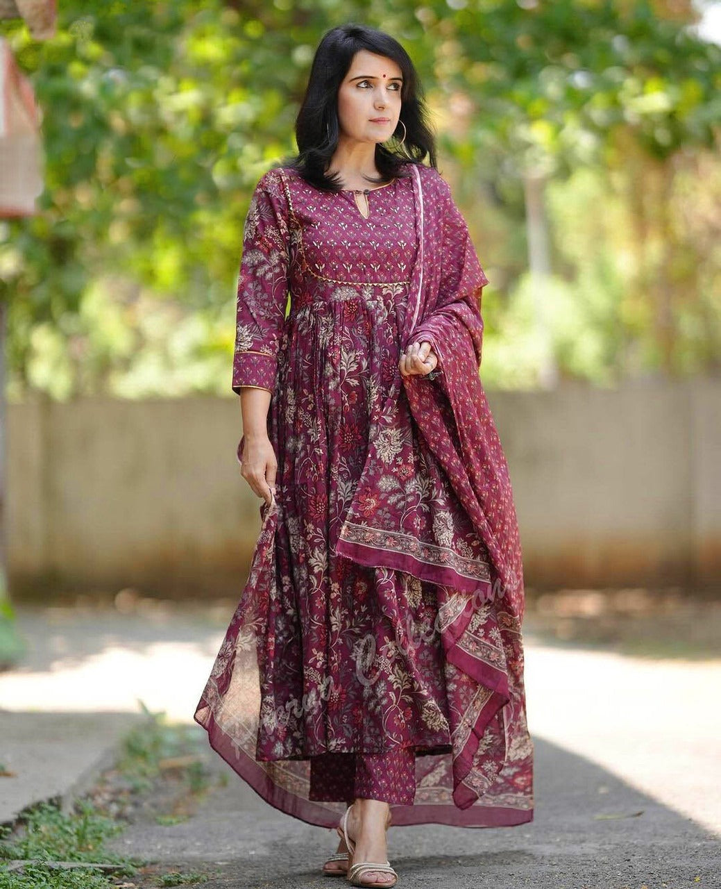 Maroon Rayon Printed Kurti Pant Dupatta Set