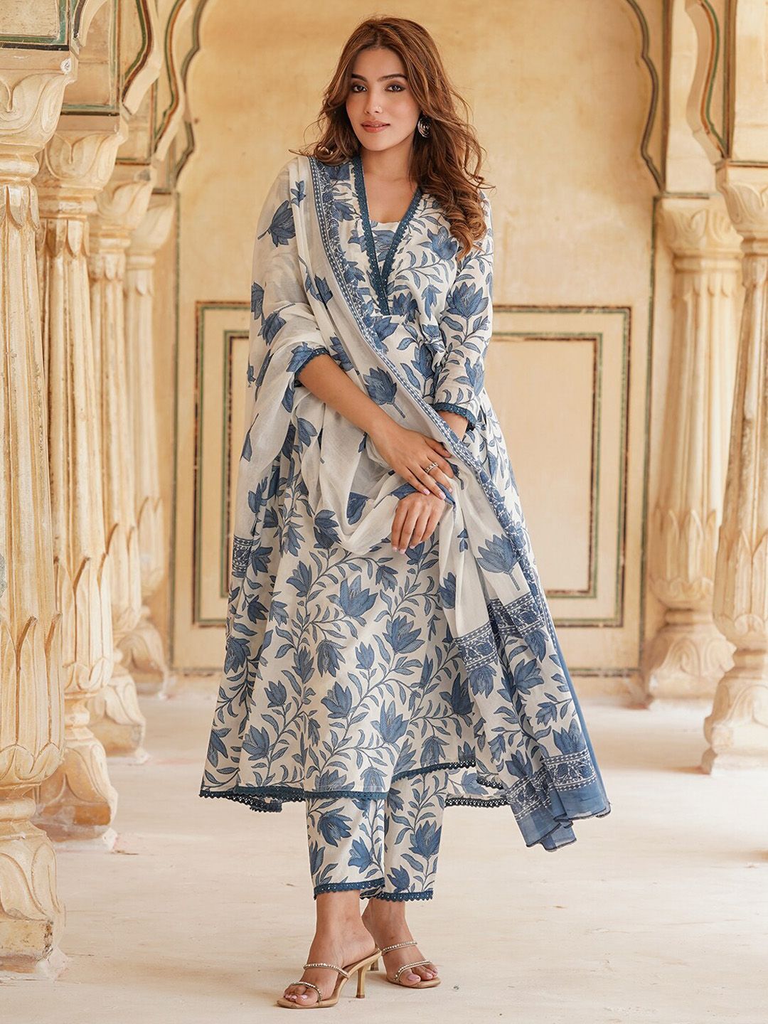 White Rayon Printed Kurti Pant Dupatta Set