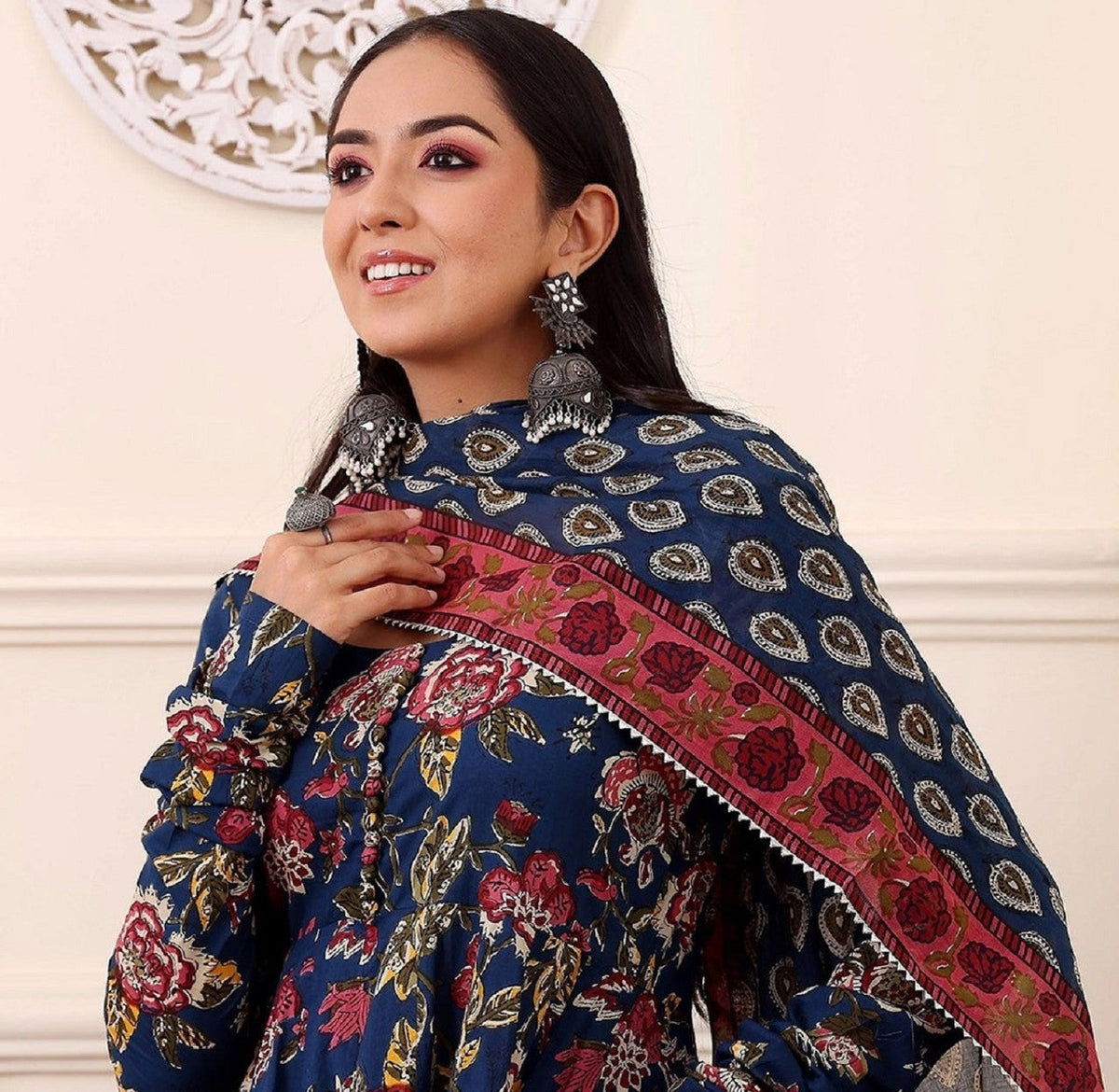 Morpich Rayon Printed Kurti Pant Dupatta Set