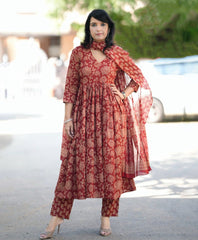 Maroon Rayon Printed Kurti Pant Dupatta Set