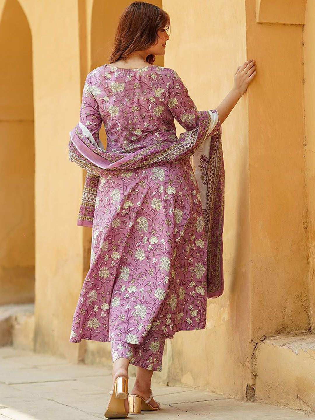 Lavender Rayon Printed Kurti Pant Dupatta Set