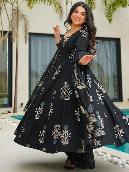 Black Rayon Printed Kurti Pant Dupatta Set