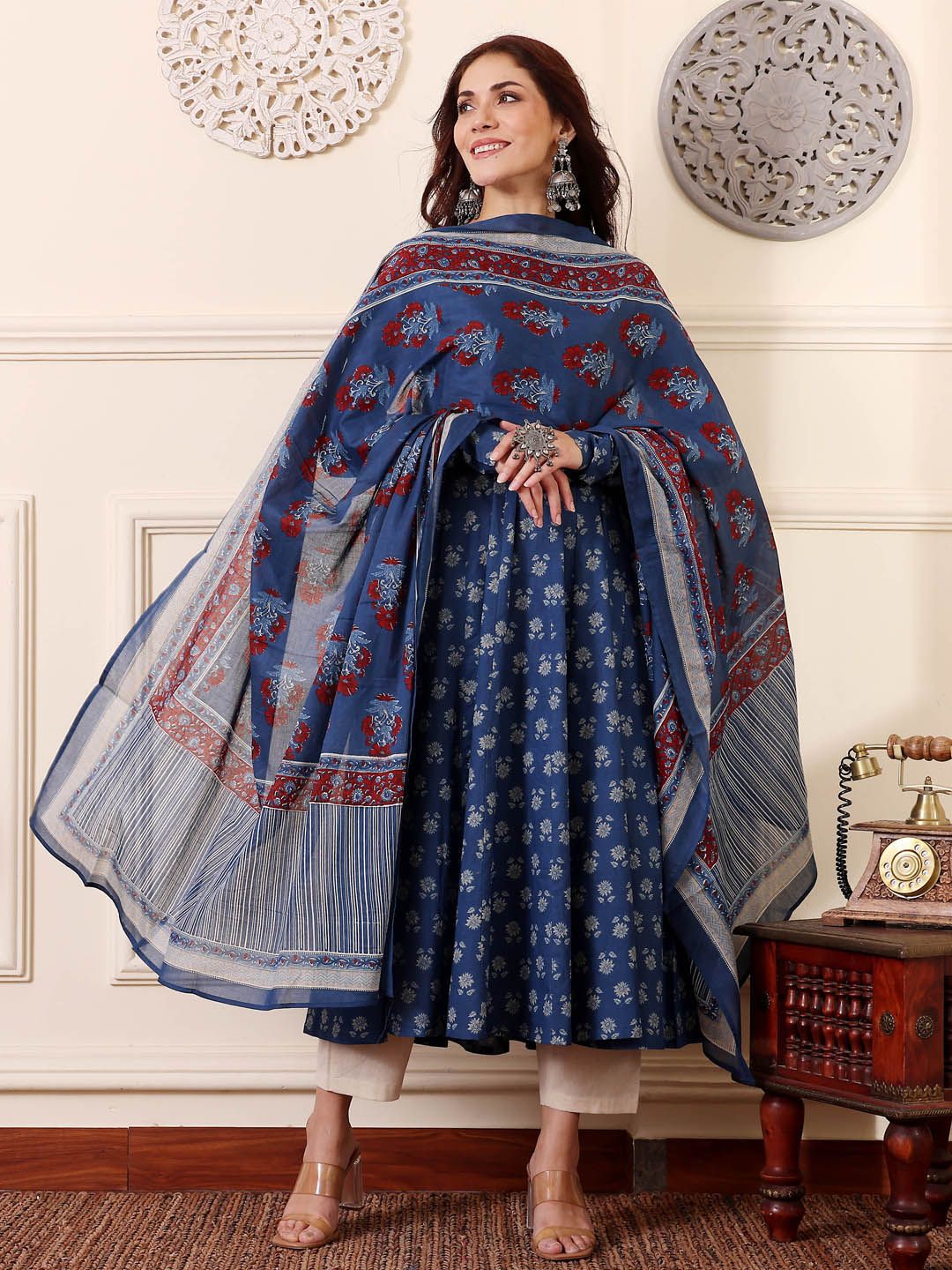 Morpich Rayon Printed Kurti Pant Dupatta Set