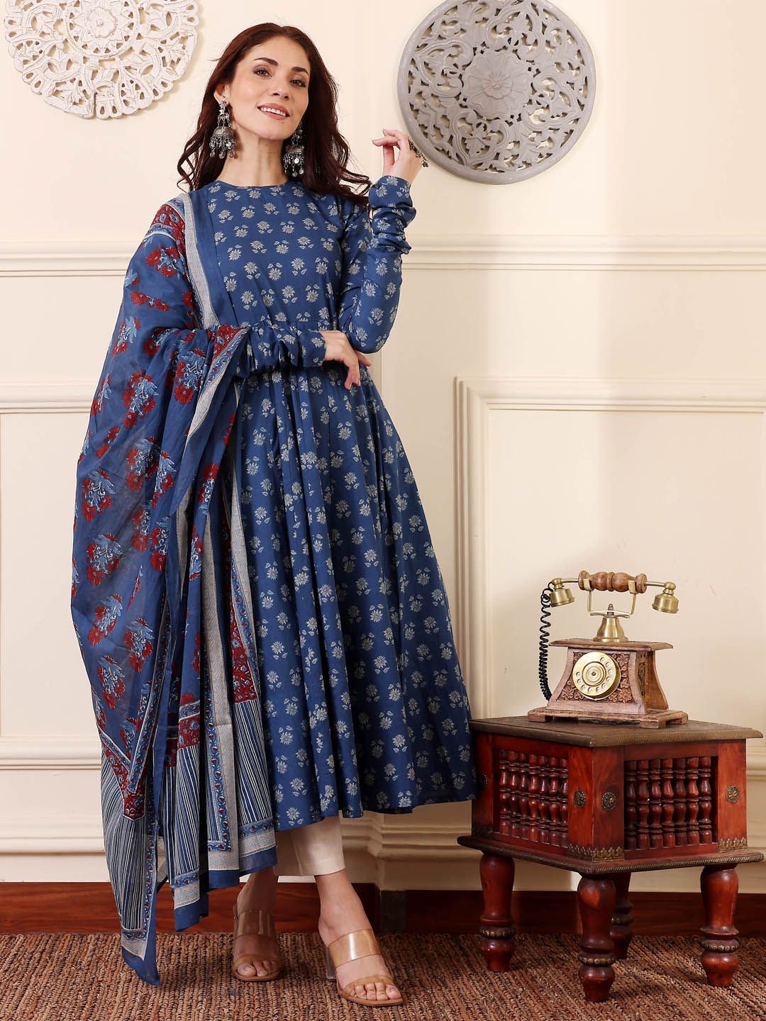Morpich Rayon Printed Kurti Pant Dupatta Set