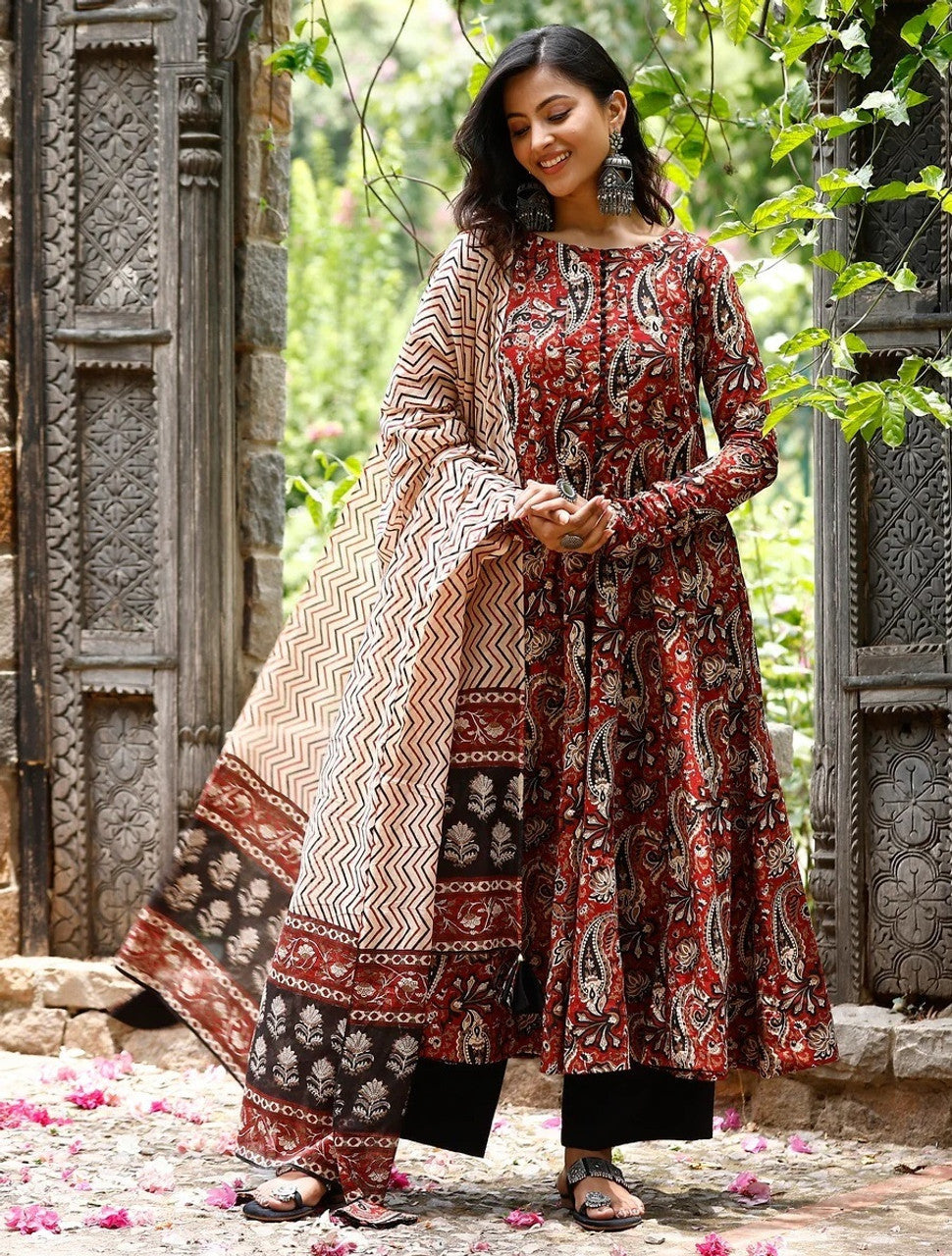 Maroon Rayon Printed Kurti Pant Dupatta Set